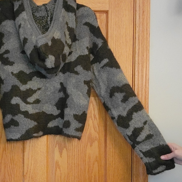 Pink Victoria Secret Camouflage Hoodie - Picture 3 of 4